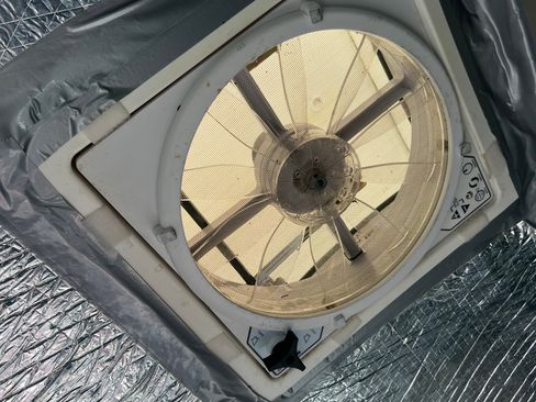 Used 2018 Mercedes-Benz Sprinter 3500 image 8