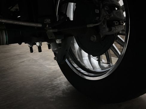 Used 2021 Ford F150 Lariat w/ Equipment Group 502A High image 8