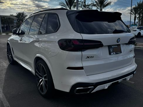 Used 2019 BMW X5 xDrive50i w/ M Sport Package AWD/4WD image 6