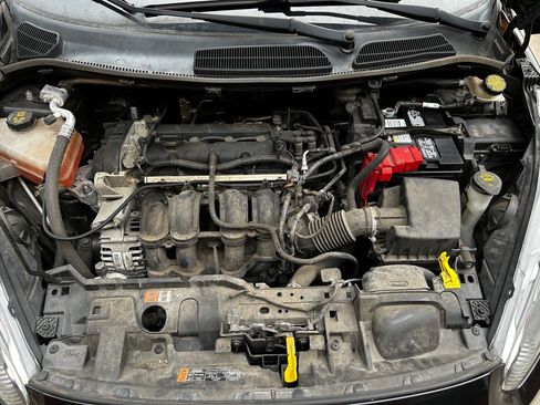 Used 2016 Ford Fiesta S image 12