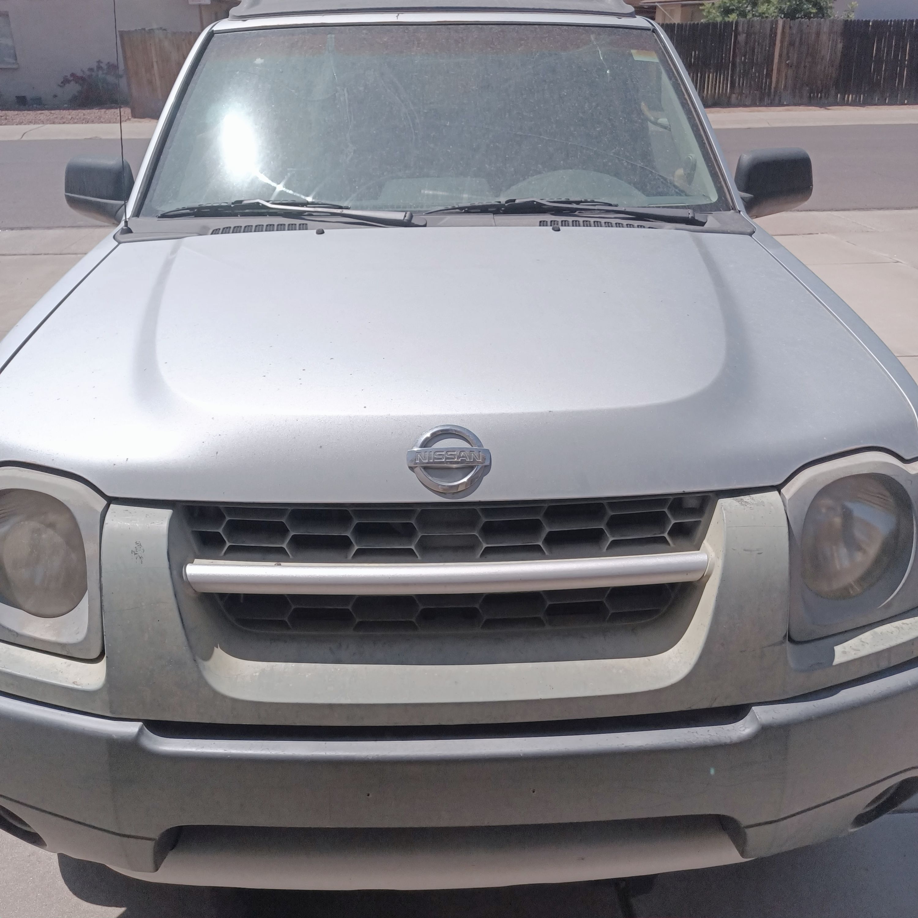 Used 2002 Nissan Xterra XE w/ (UTL) Utility Pkg RWD image 2