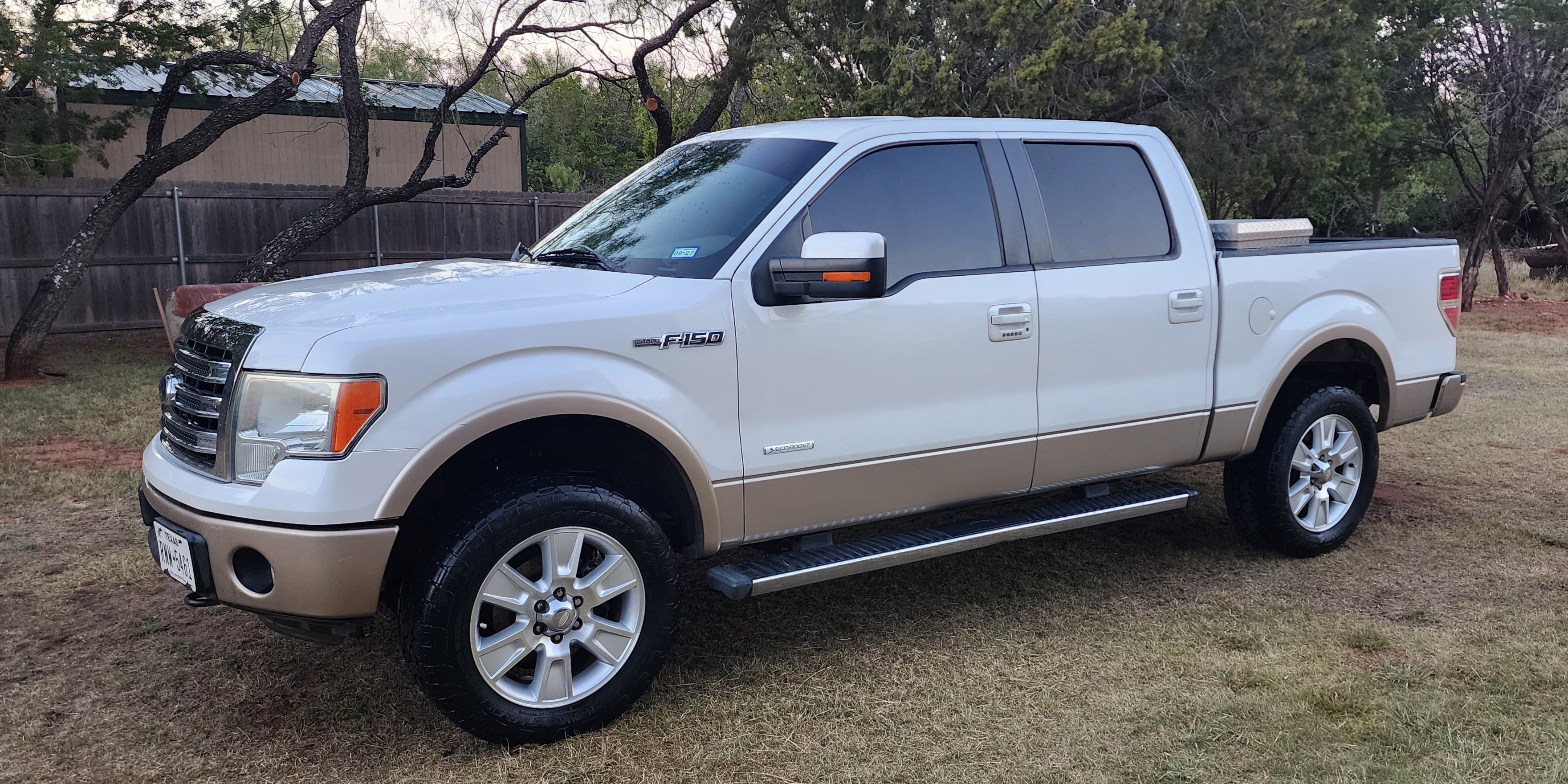 Used 2013 Ford F150 Lariat w/ Mid Equipment Group AWD/4WD image 1