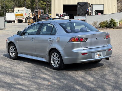 Used 2011 Mitsubishi Lancer ES image 6