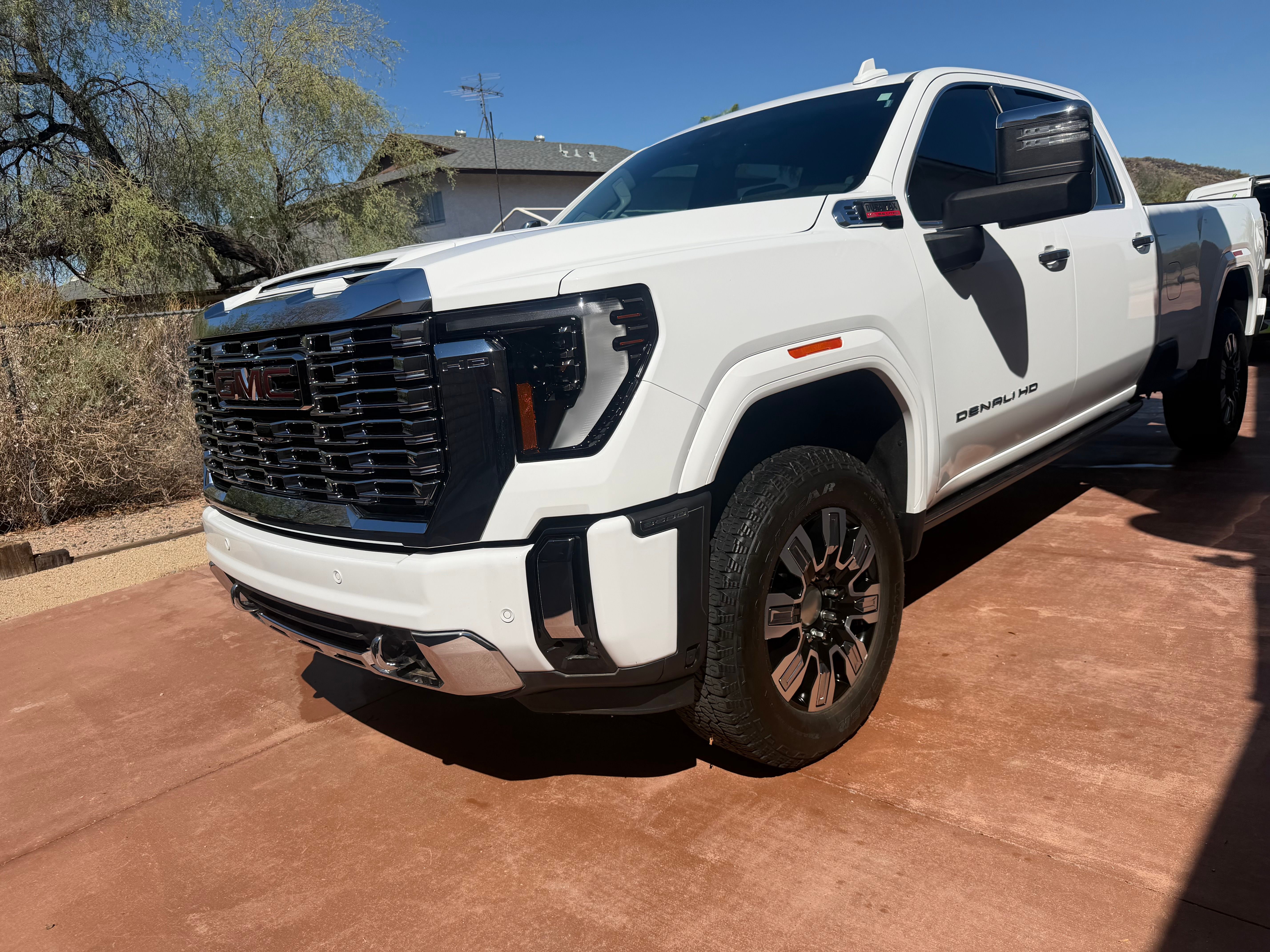 Used 2024 GMC Sierra 3500 Denali w/ Denali Reserve Package AWD/4WD image 14
