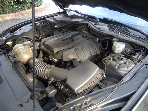 Used 2017 Ford Mustang Premium image 29