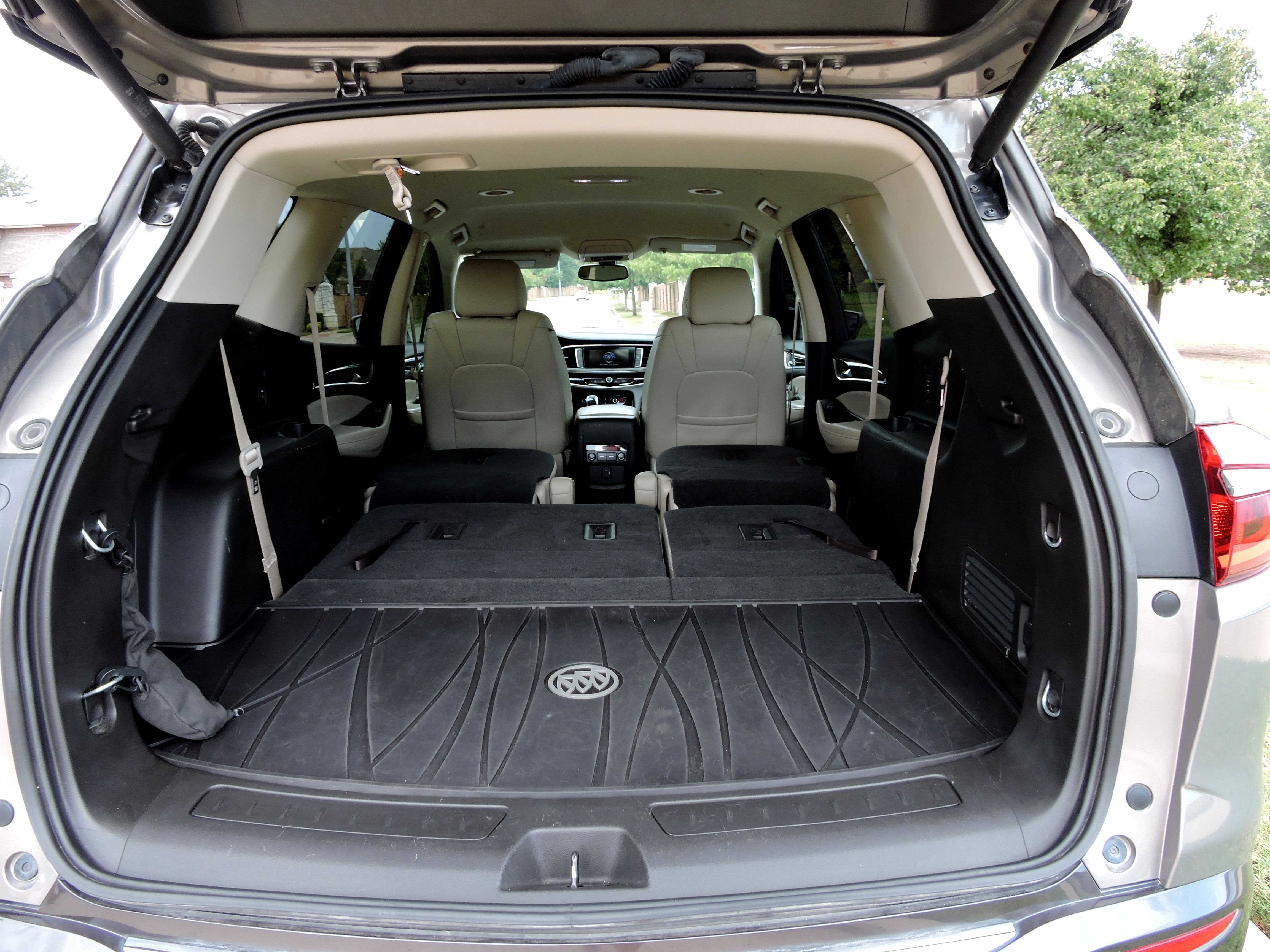 Used 2019 Buick Enclave Essence FWD image 14