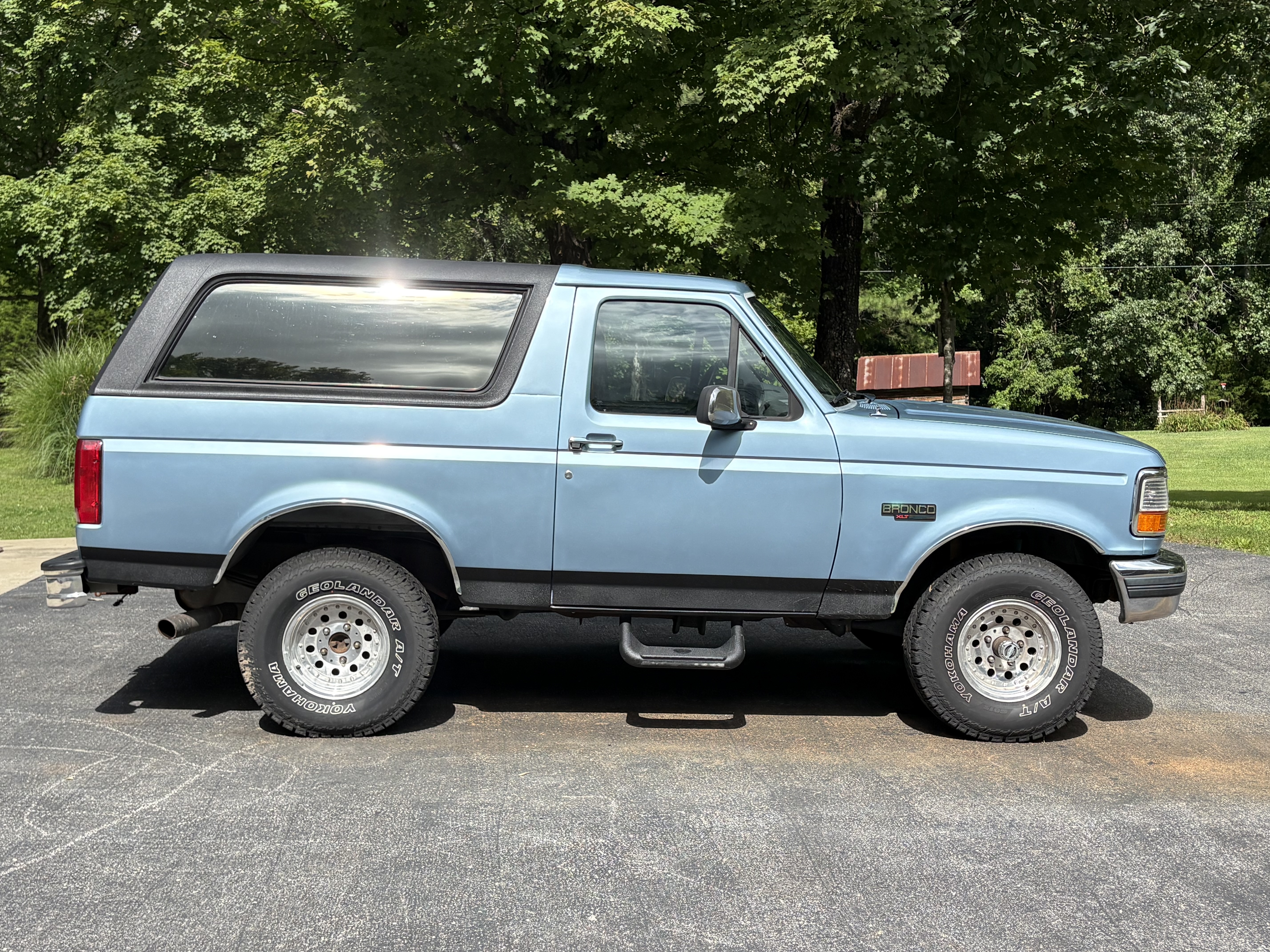 Used 1992 Ford Bronco AWD/4WD image 6