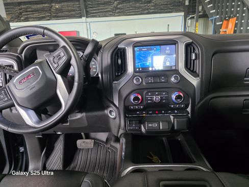 Used 2022 GMC Sierra 1500 SLT image 22