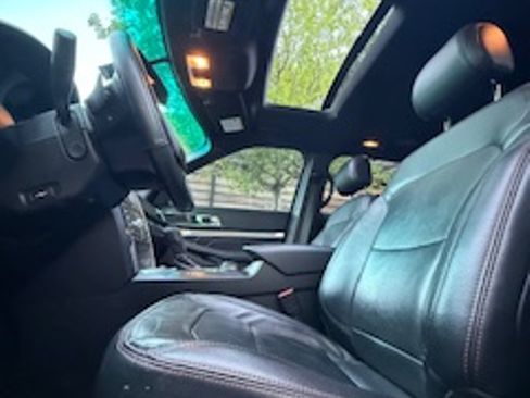 Used 2016 Ford Explorer Sport w/ Equipment Group 401A image 6