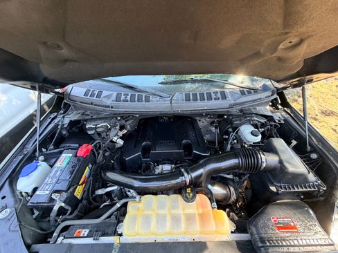 Used 2018 Ford F150 Lariat w/ Equipment Group 502A Luxury image 12