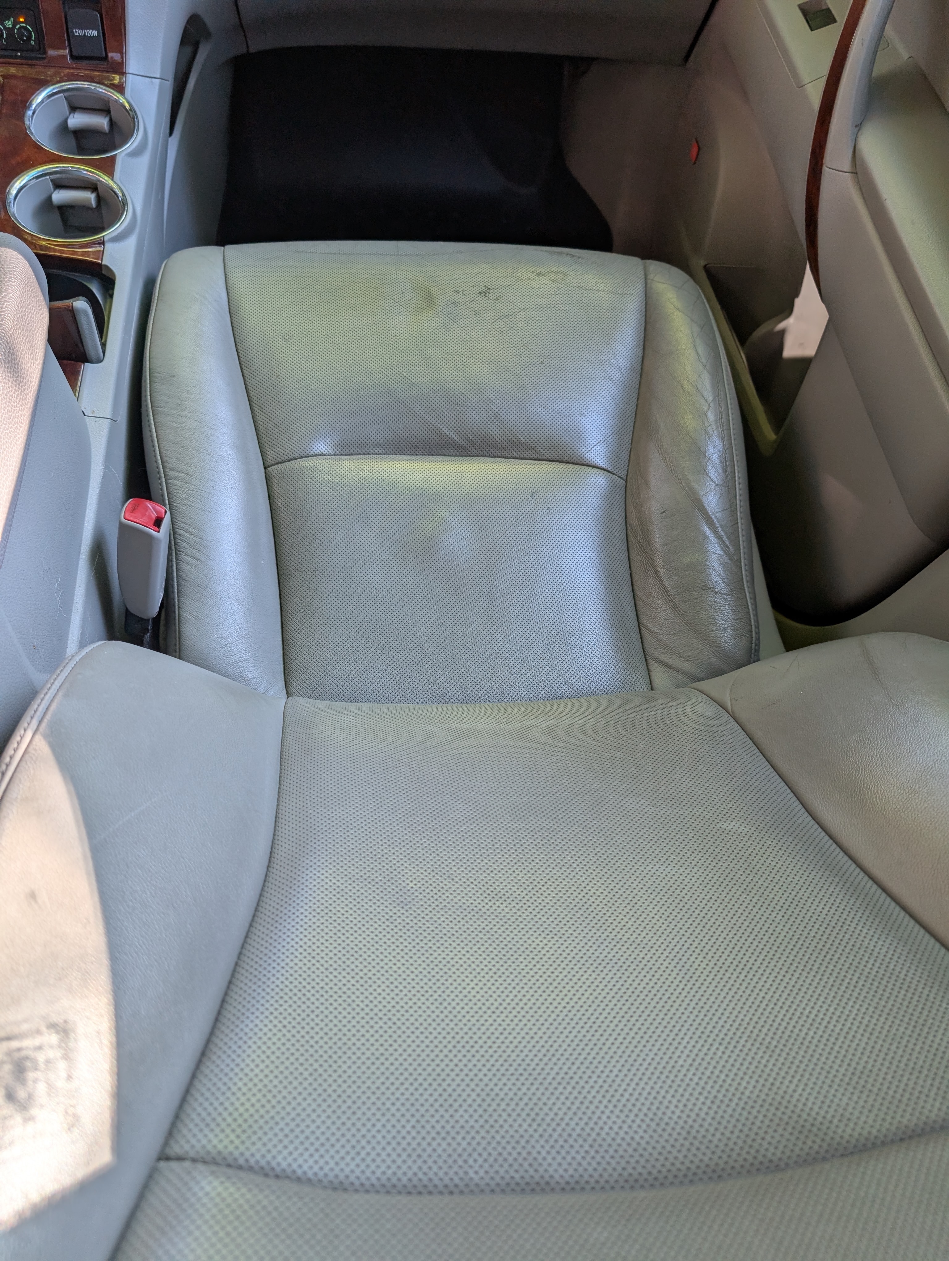Used 2013 Toyota Highlander Limited AWD/4WD image 17