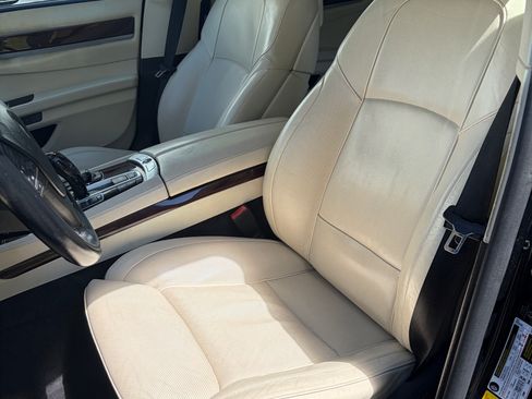 Used 2011 BMW 750i RWD image 20
