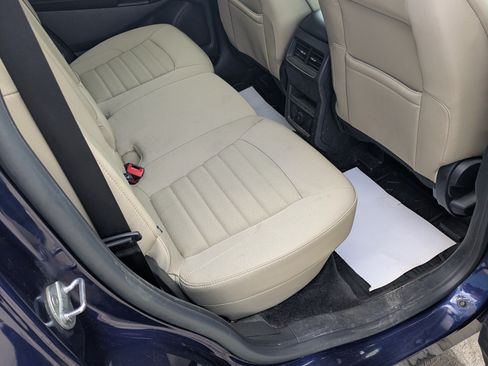 Used 2016 Ford Edge SE image 10