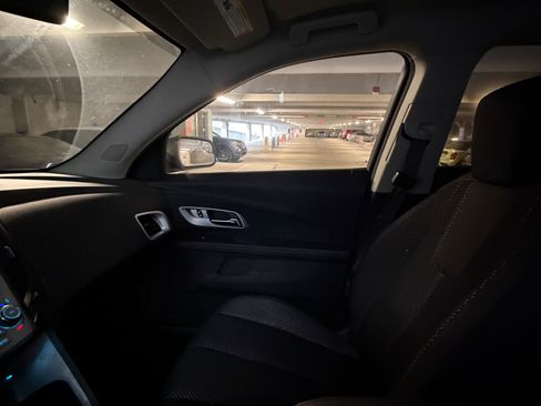 Used 2014 Chevrolet Equinox LT w/ Driver Convenience Package image 11