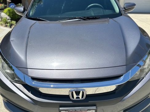 Used 2016 Honda Civic LX image 2