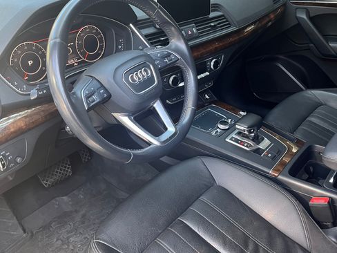 Used 2018 Audi Q5 2.0T Premium AWD/4WD image 11