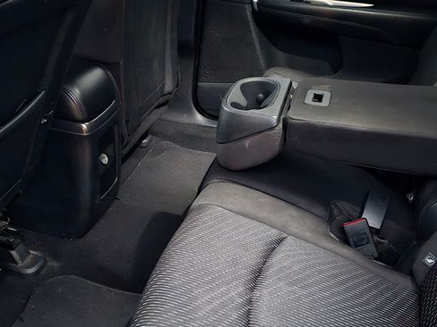 Used 2014 Dodge Journey SXT w/ Flexible Seating Group image 15