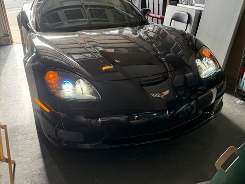 Used 2008 Chevrolet Corvette Z06 w/ Preferred Equipment Group RWD image 2