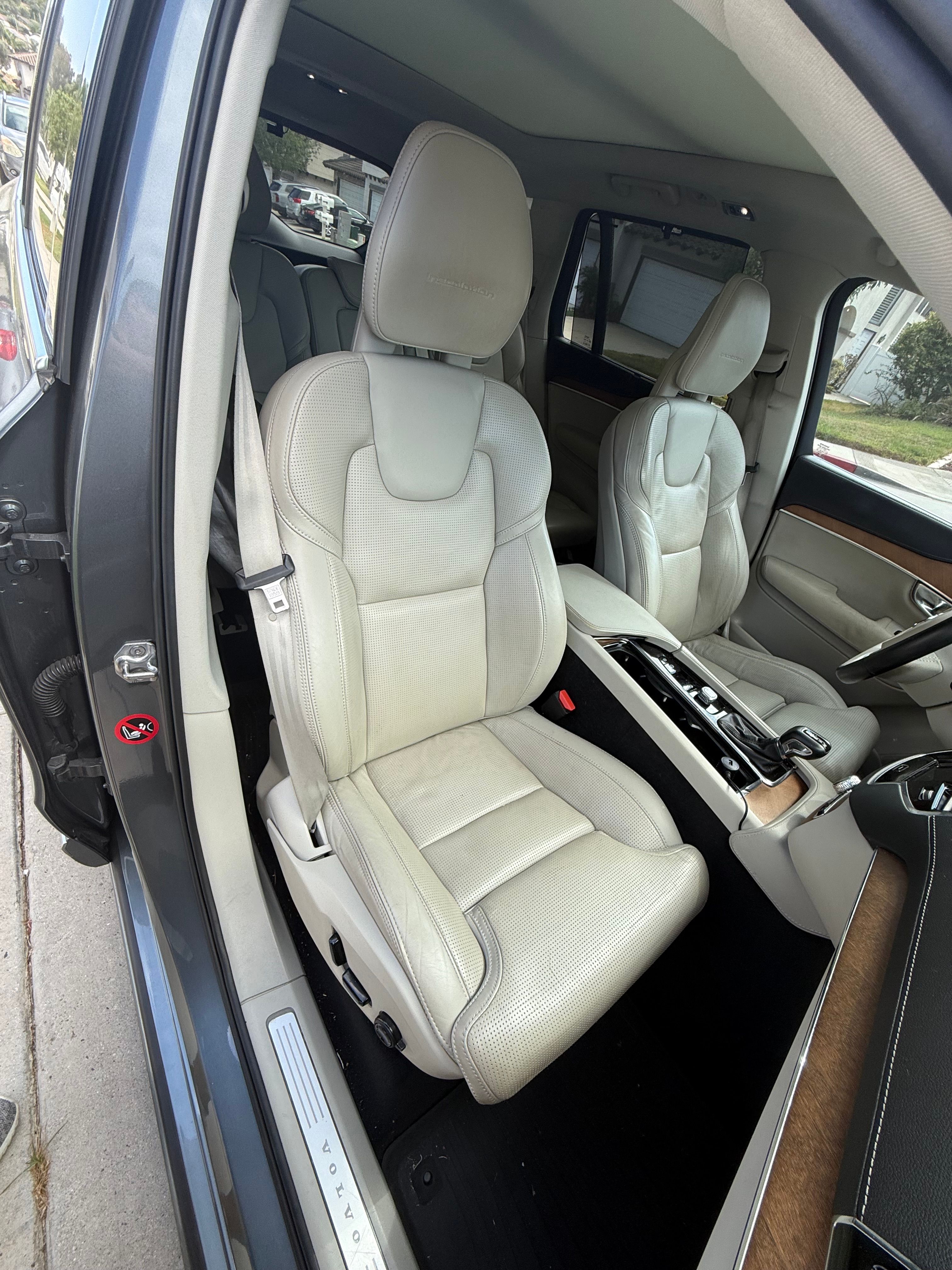 Used 2018 Volvo XC90 T6 Inscription w/ Convenience Package AWD/4WD image 8