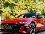 Used 2022 Audi RS e-tron GT image 2