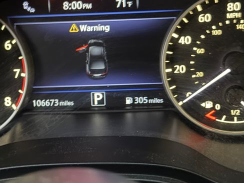 Used 2016 Nissan Maxima SR FWD image 16