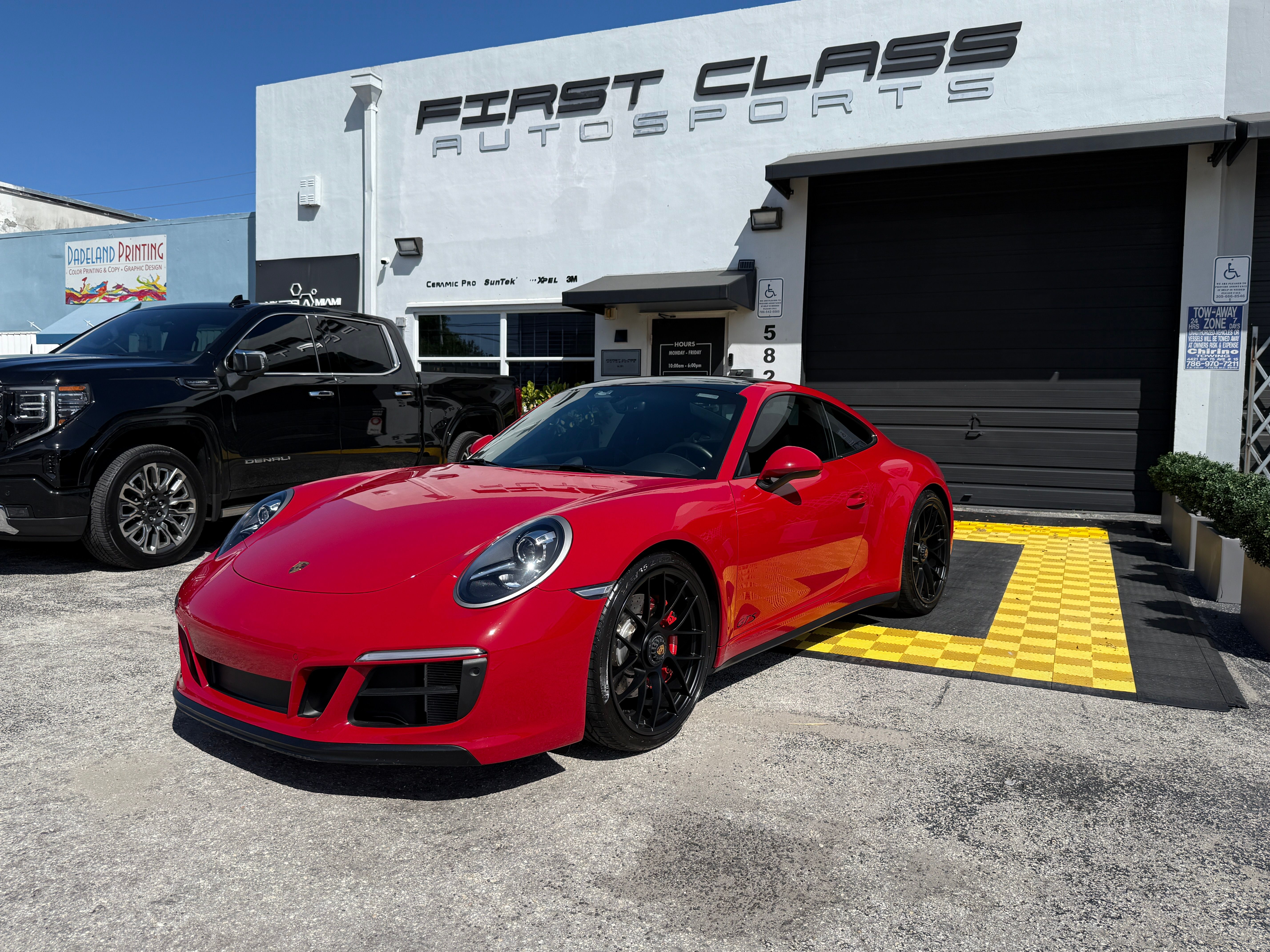 Used 2019 Porsche 911 GT3 RS image 13