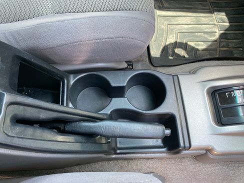Used 2002 Toyota 4Runner SR5 RWD image 14