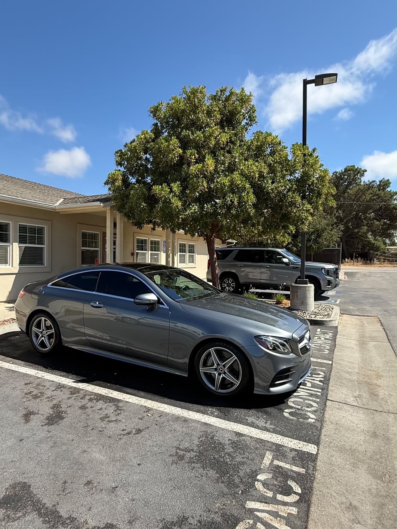 Used 2018 Mercedes-Benz E 400 Coupe image 11