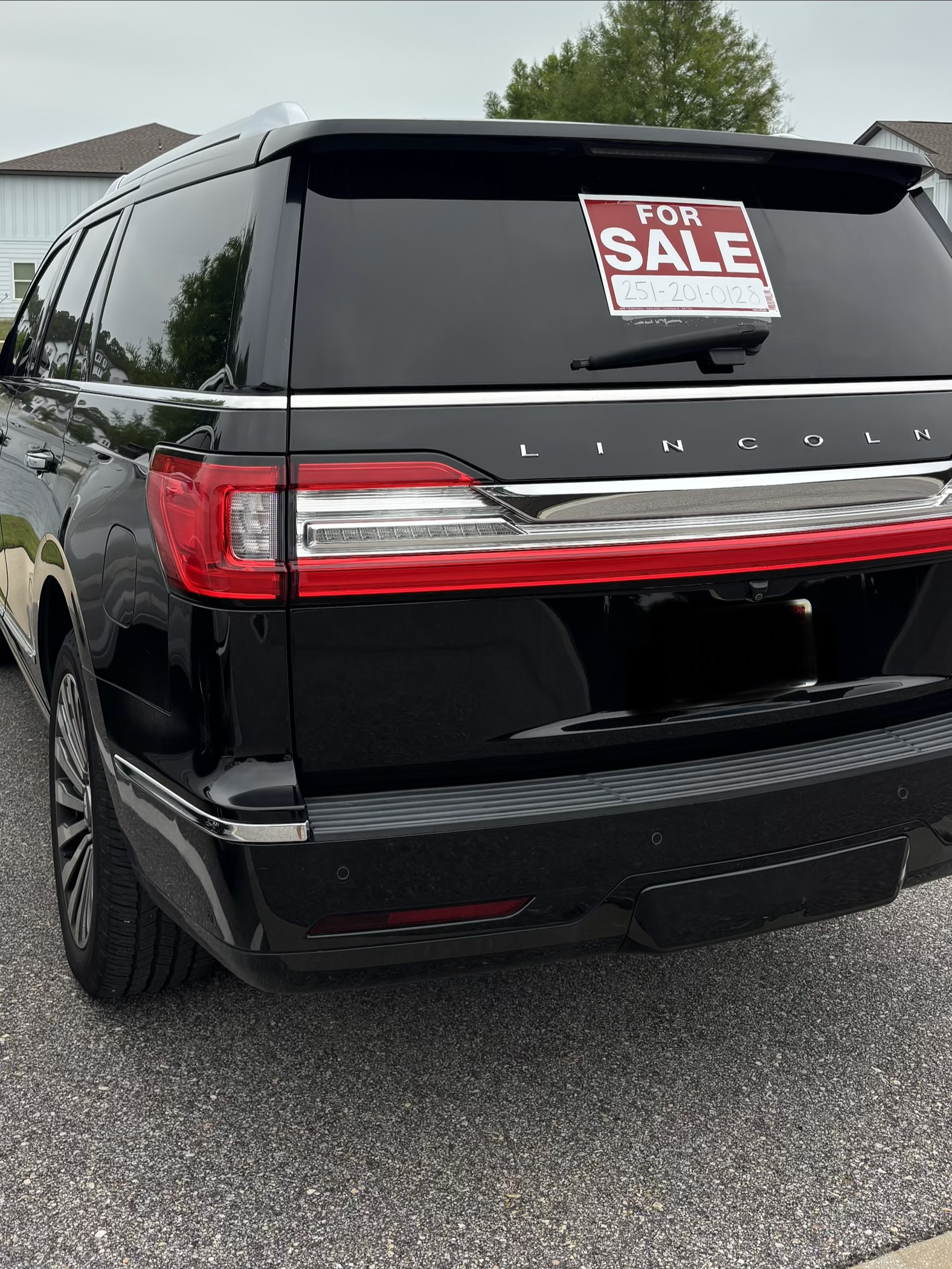 Used 2018 Lincoln Navigator Reserve w/ Technology Package AWD/4WD image 5