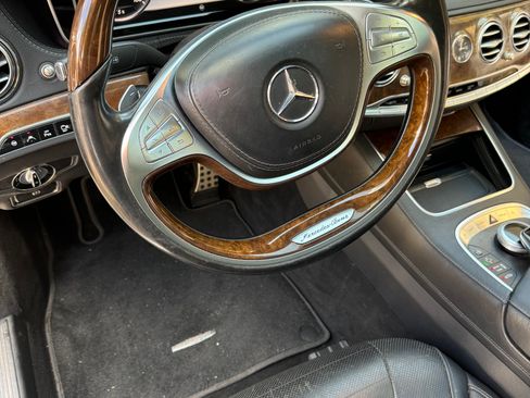 Used 2015 Mercedes-Benz S 550 S 550 4MATIC Sedan 4D image 11