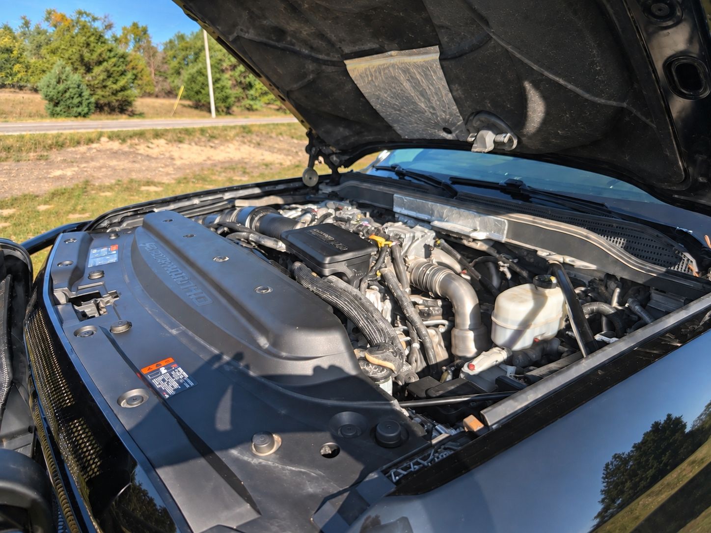 Used 2018 Chevrolet Silverado 2500 LTZ w/ Duramax Plus Package AWD/4WD image 19