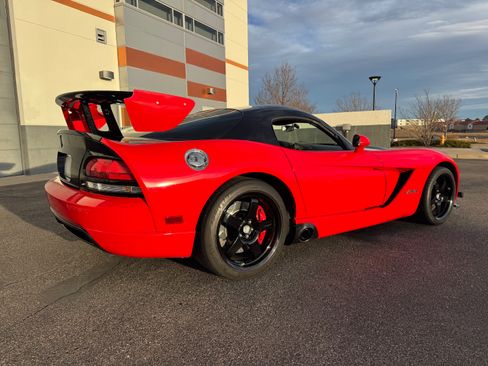 Used 2008 Dodge Viper SRT-10 w/ Competition Group image 8