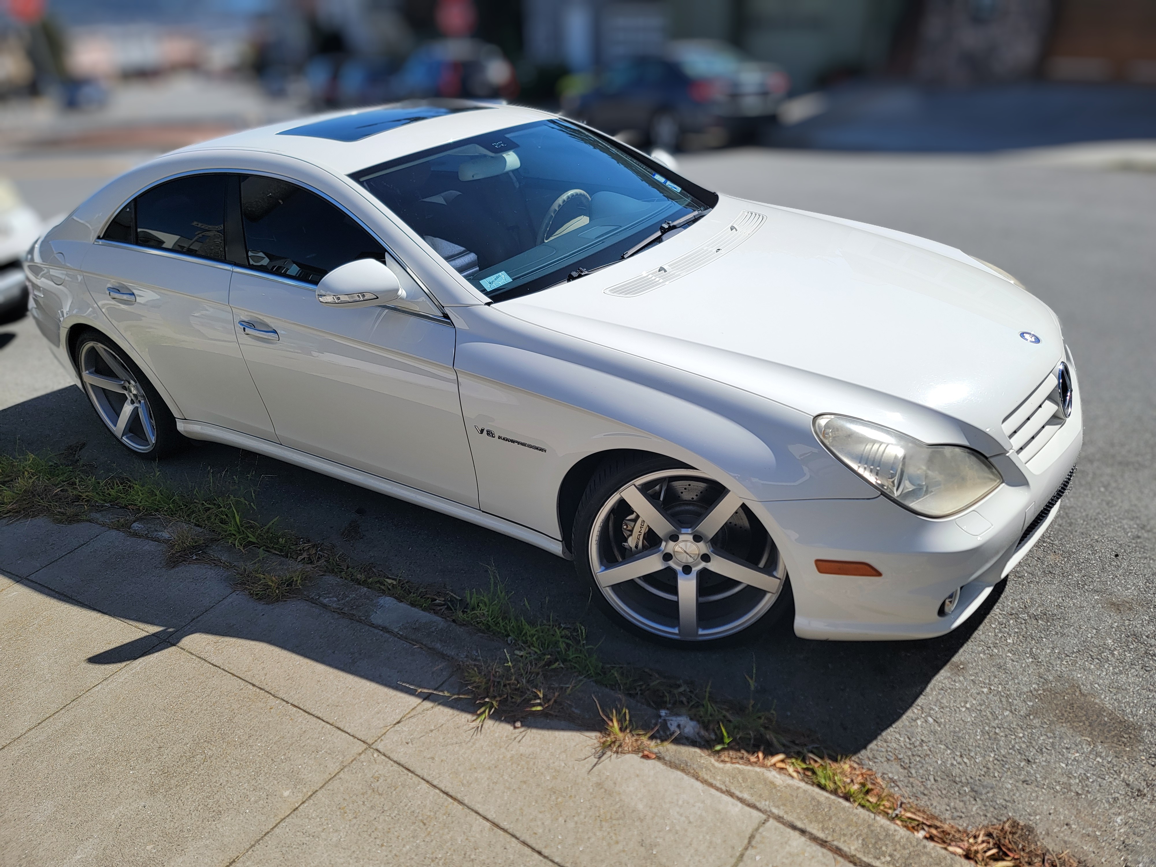 Used 2006 Mercedes-Benz CLS 55 AMG image 2