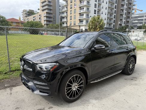 Used 2021 Mercedes-Benz GLE 350 350 Sport Utility 4D image 2