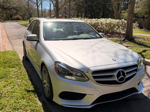 Used 2015 Mercedes-Benz E 350 E 350 4MATIC Sedan 4D image 27
