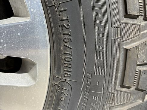 Used 2018 Chevrolet Silverado 1500 LT w/ All Star Edition image 12