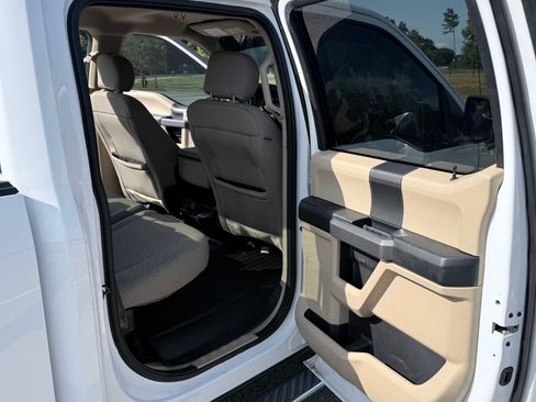 Used 2018 Ford F150 XLT w/ Equipment Group 302A Luxury RWD image 20