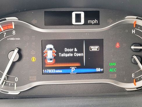 Used 2016 Honda Pilot Touring image 20