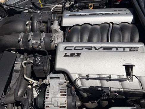 Used 2008 Chevrolet Corvette Coupe RWD image 12