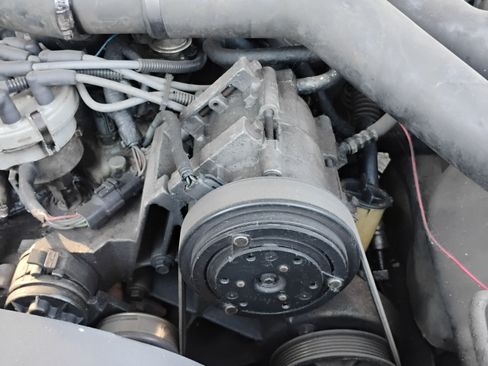 Used 1993 Ford F250 2WD Regular Cab image 14