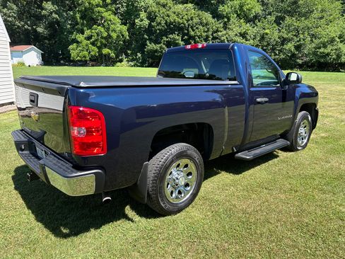 Used 2008 Chevrolet Silverado 1500 W/T w/ LS Package RWD image 2