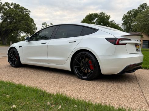 Used 2025 Tesla Model 3 Performance image 8