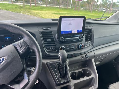 Used 2021 Ford Transit 350 XLT image 14