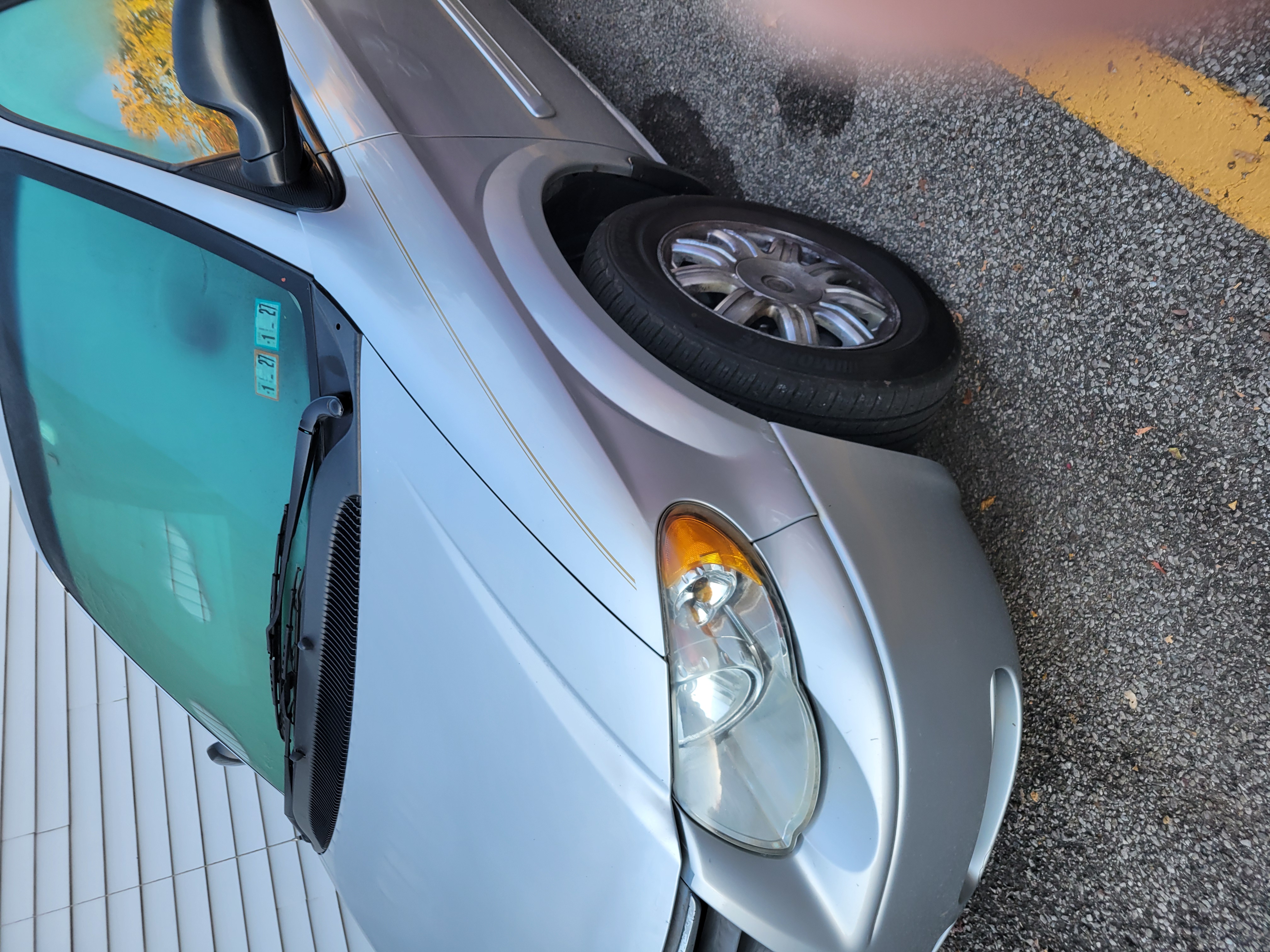 Used 2006 Chrysler Town & Country Touring FWD image 4
