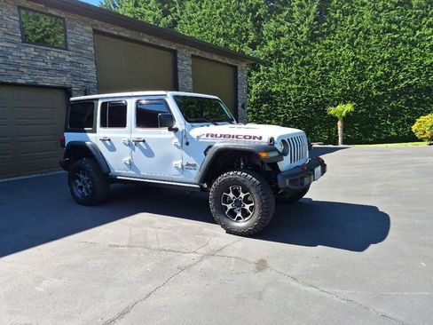 Used 2018 Jeep Wrangler Unlimited Rubicon AWD/4WD image 4