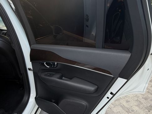 Used 2019 Volvo XC90 T6 Momentum w/ Advanced Package AWD/4WD image 21