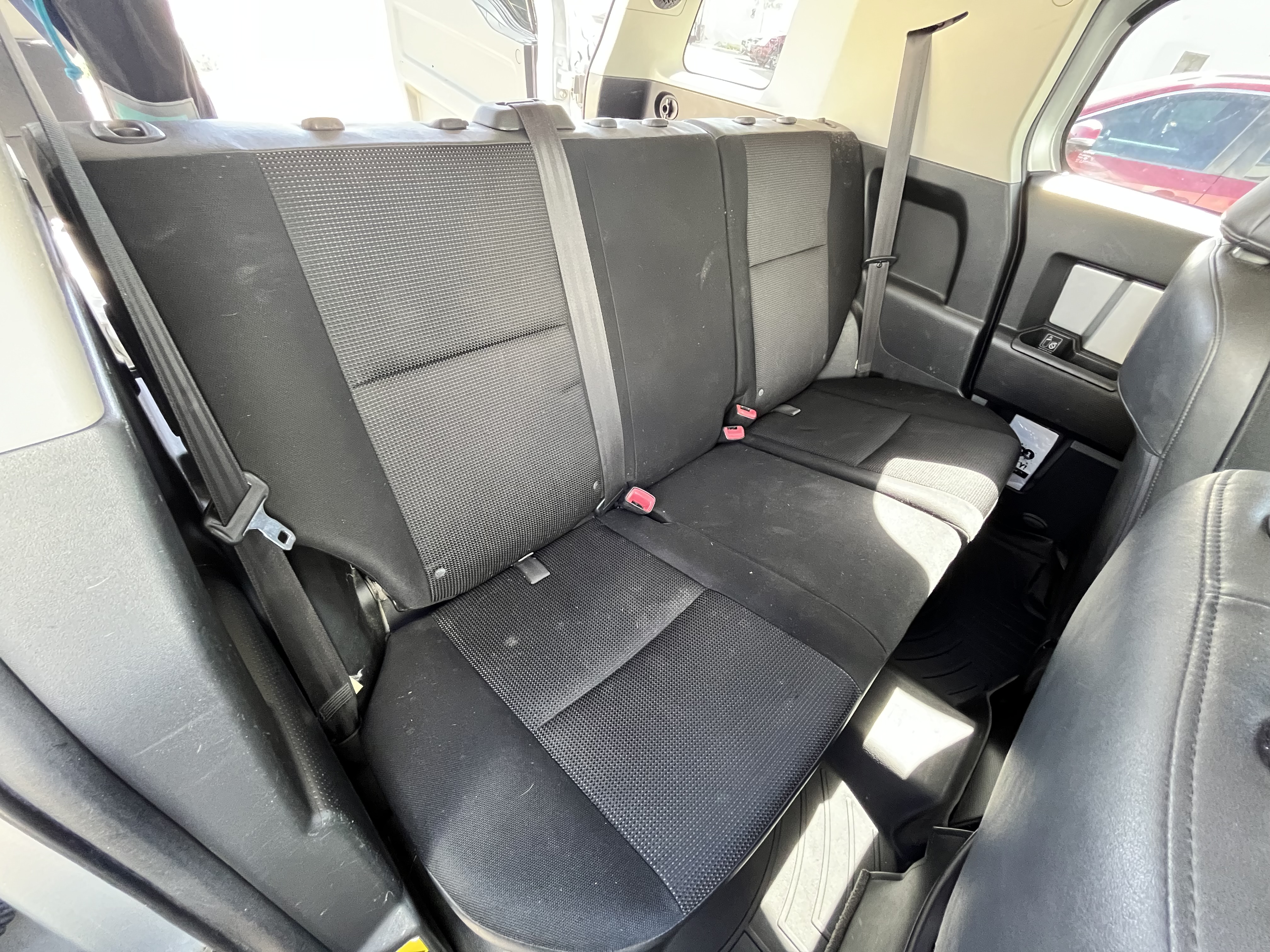 Used 2007 Toyota FJ Cruiser 4WD image 14