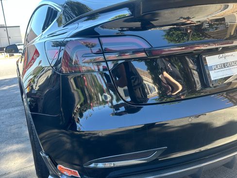 Used 2020 Tesla Model 3 Performance AWD/4WD image 4