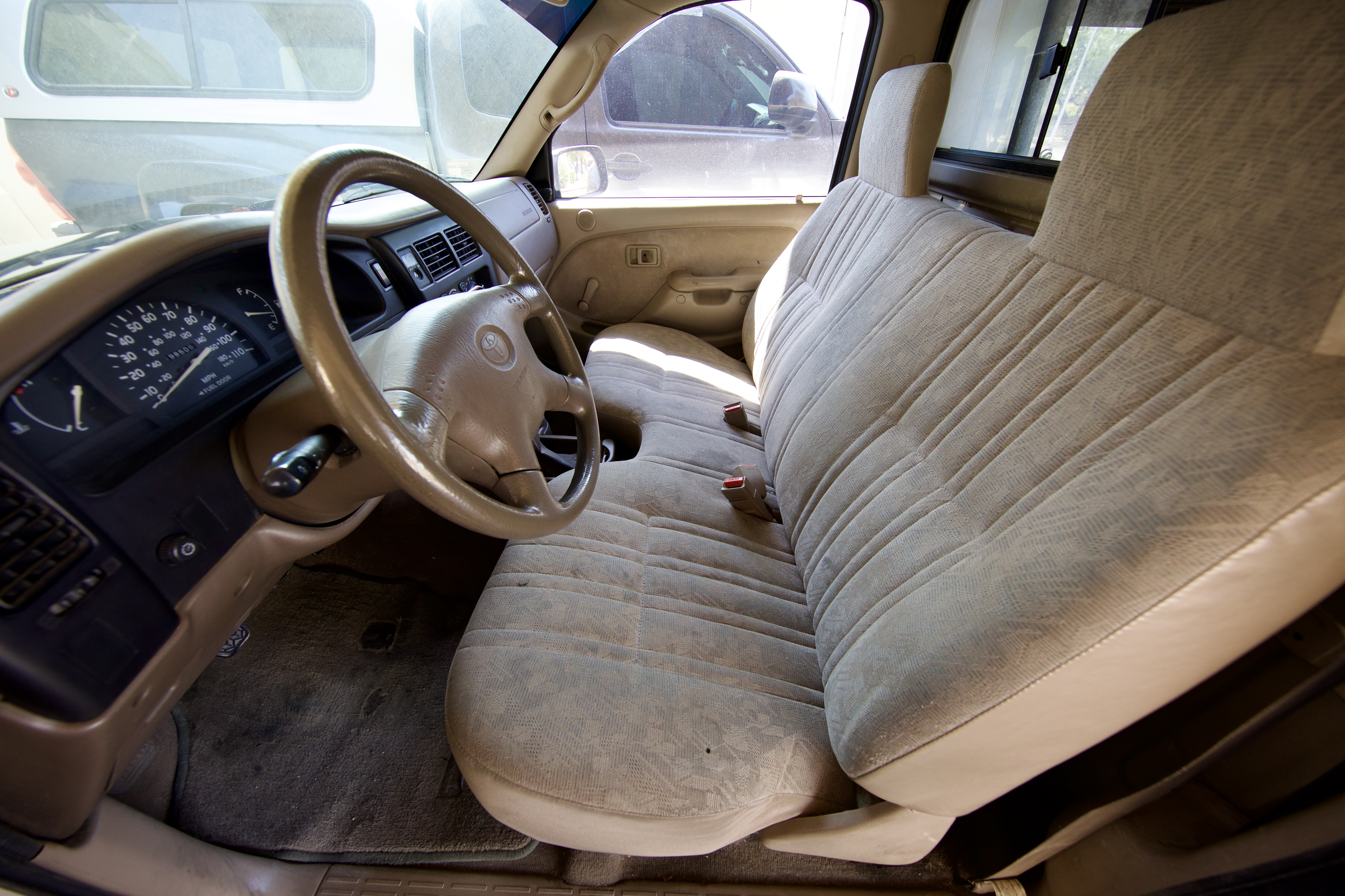 Used 2001 Toyota Tacoma 2WD Regular Cab w/ Enhancement Pkg image 6