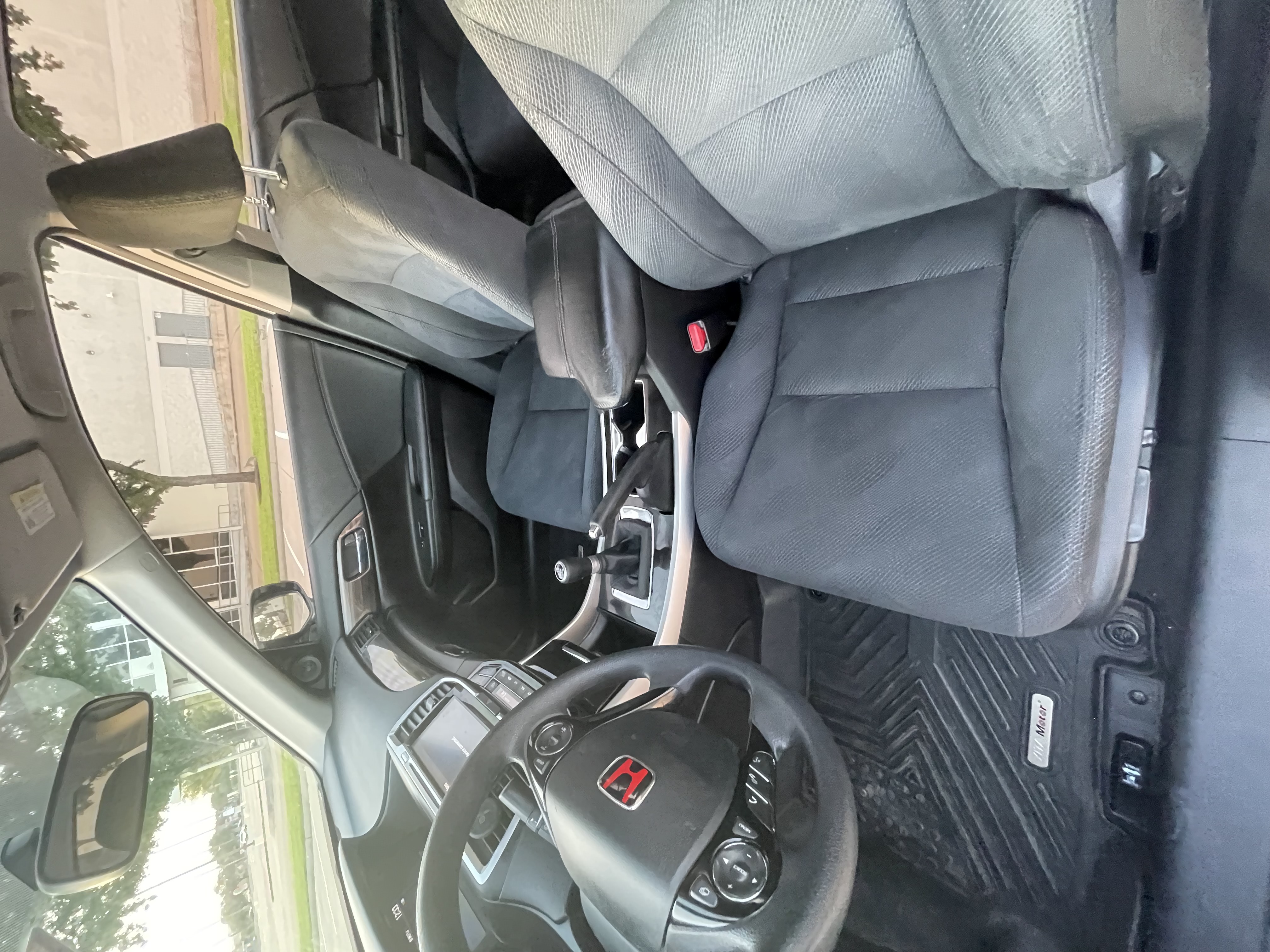 Used 2016 Honda Accord EX image 22